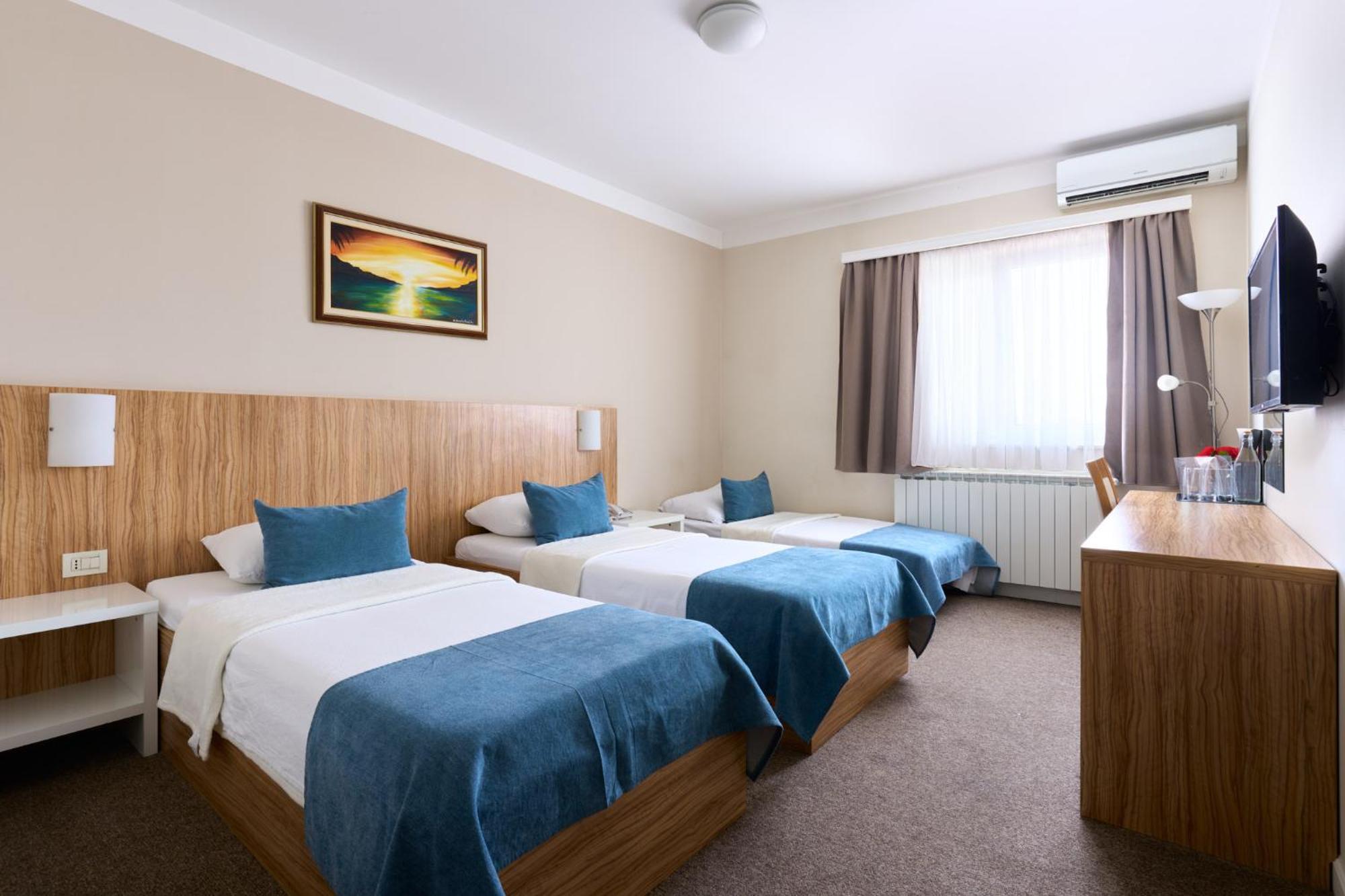 Hotel Phoenix Velika Gorica Habitación foto