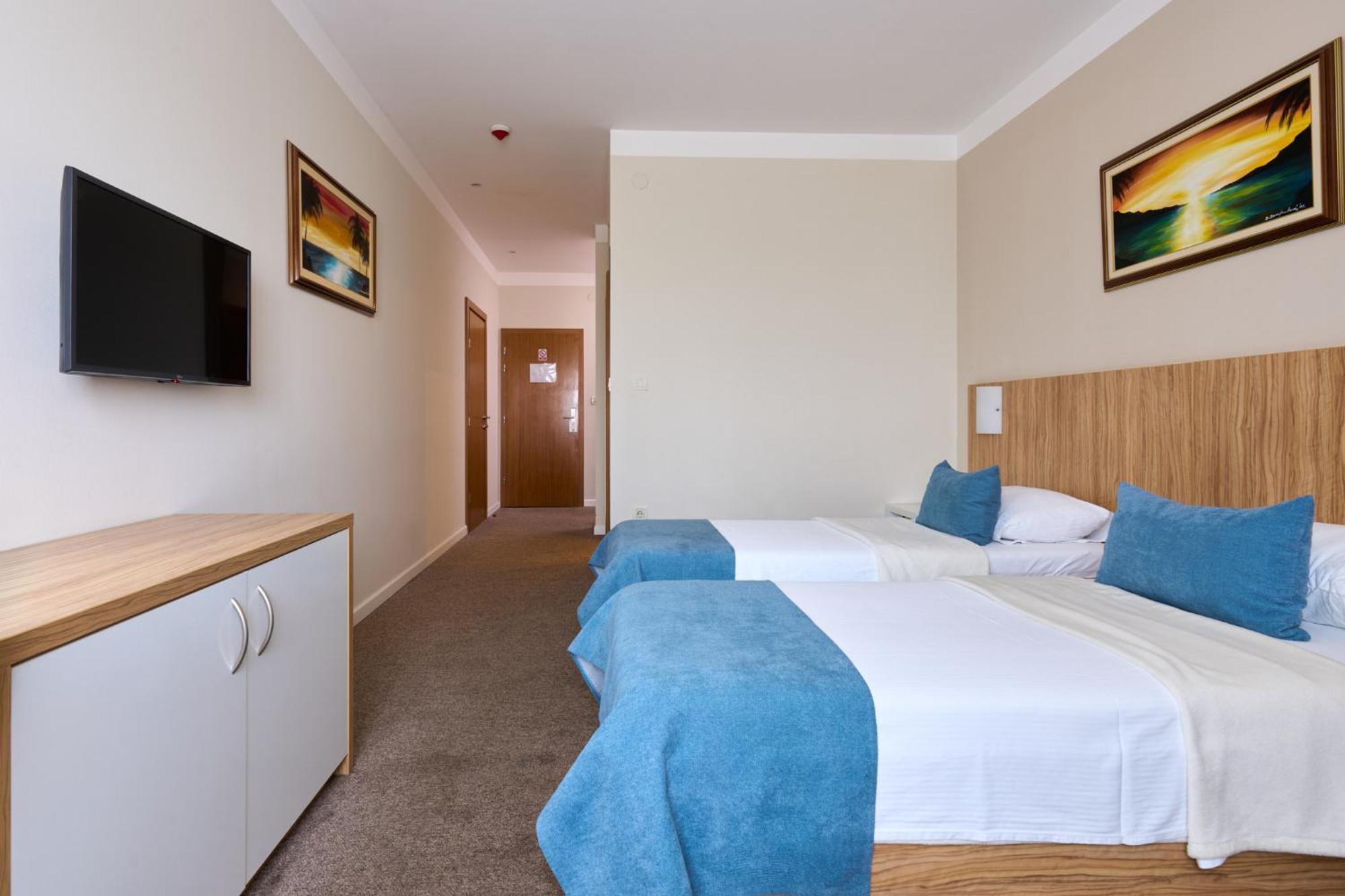 Hotel Phoenix Velika Gorica Habitación foto