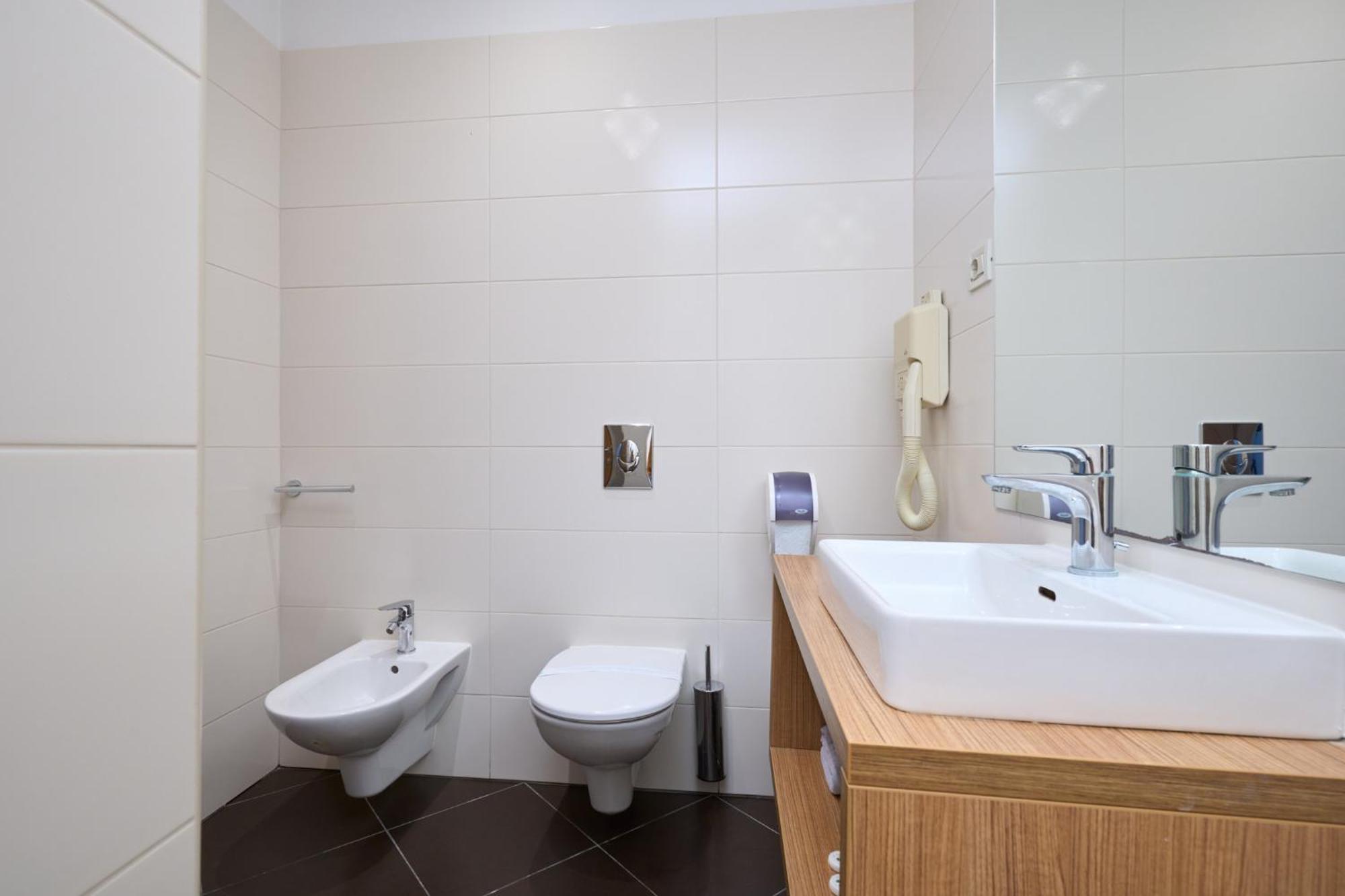 Hotel Phoenix Velika Gorica Habitación foto