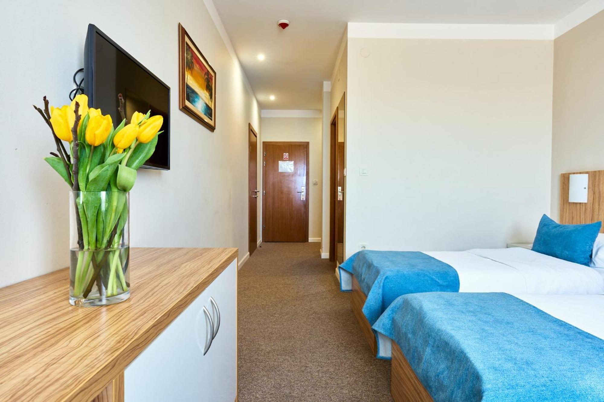 Hotel Phoenix Velika Gorica Habitación foto